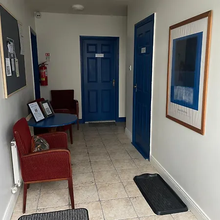 Hostel Coastguard At Tigh Tp *