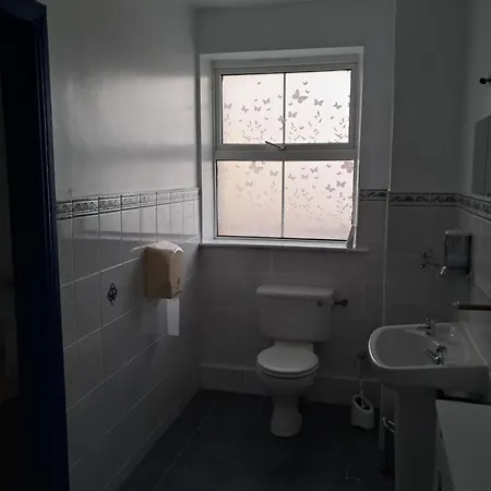 Coastguard At Tigh Tp Hostel Glaise Bheag