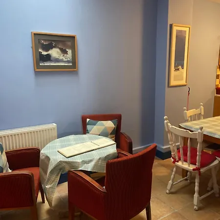 Coastguard At Tigh Tp אכסניה Glaise Bheag