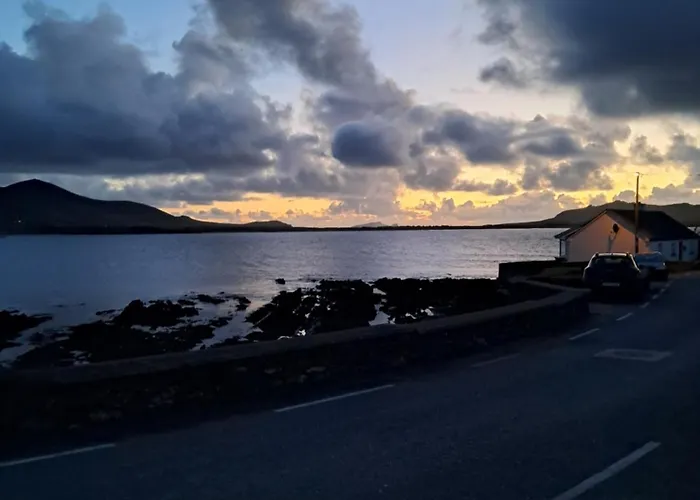 Coastguard At Tigh Tp *