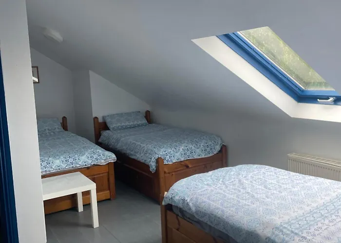 Coastguard At Tigh Tp *